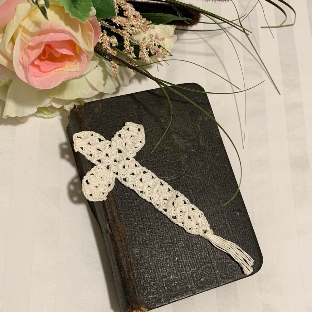 Vintage Bookmark Handmade Crocheted Cross